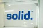ソリッド