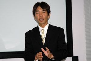 日本HP エンタープライズ ストレージ・サーバ統括本部 インダストリー スタンダード サーバ製品本部 本部長の上原 宏氏