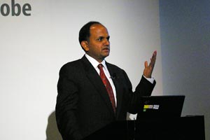 アドビシステムズ 社長兼CEO シャンタヌ ナラヤン氏