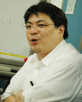 石塚康志氏