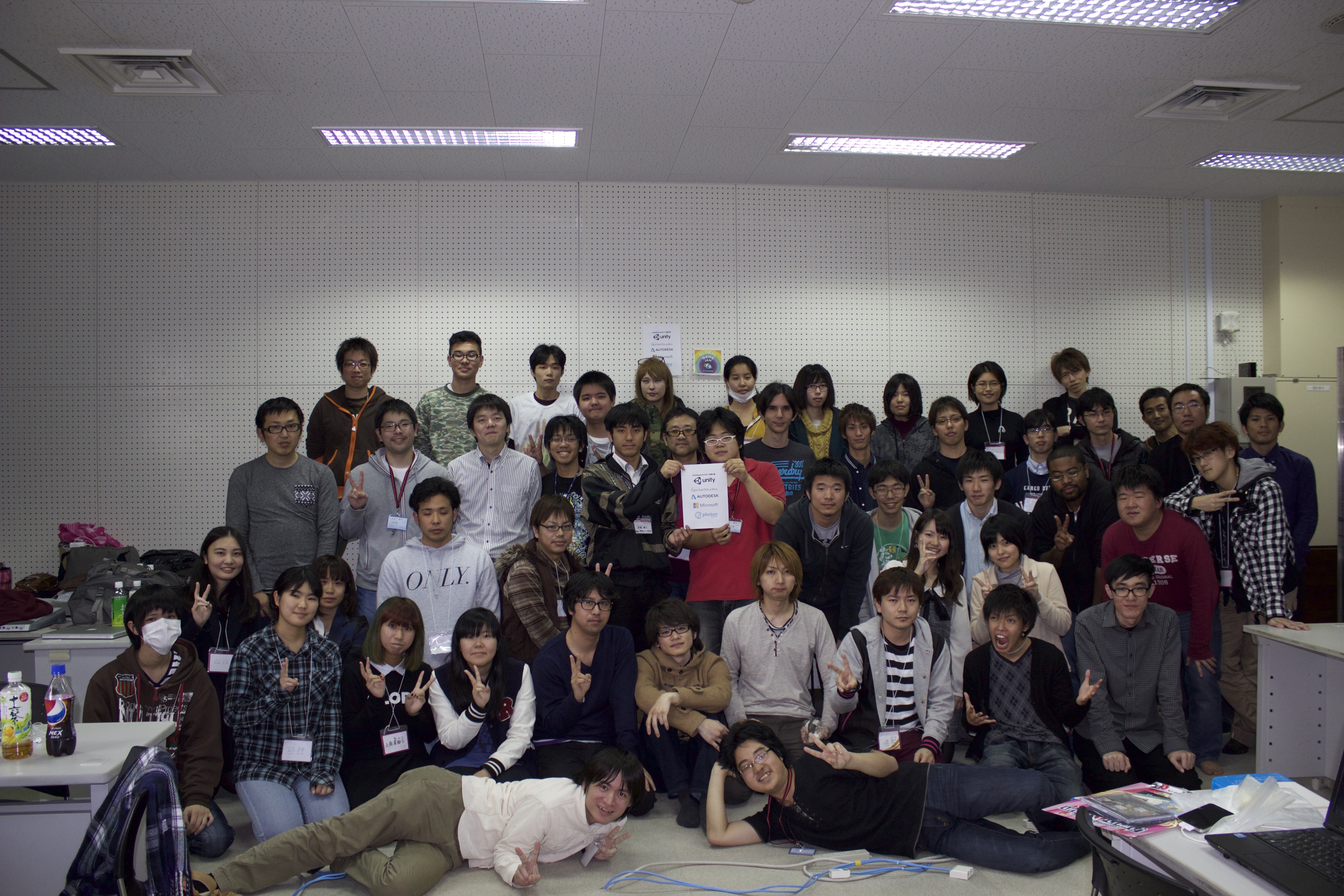 「Global Game Jam 2015 琉球大学」参加者集合写真