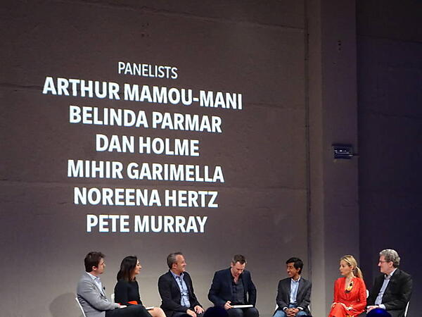 HPEやMicrosoft、社会活動家などが揃ったパネルディスカッション