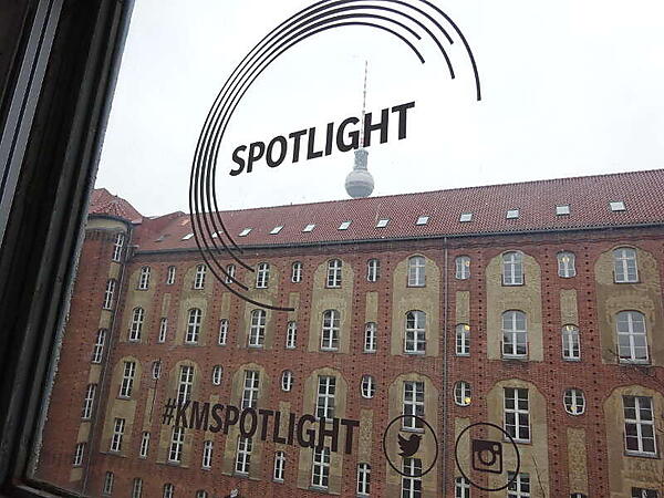 ベルリンのテレビ塔からも近い距離にあるイベント会場からの一枚