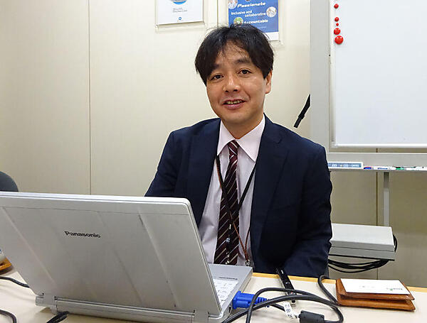 ワークプレイスハブグループのリーダー鈴木氏