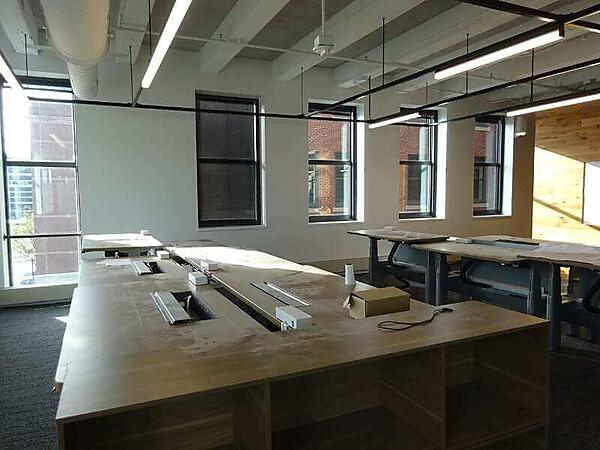 絶賛改装工事中のOpen Innovation Labs