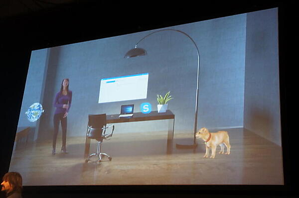 現実のオフィスに子犬やアプリのウィンドウを表示