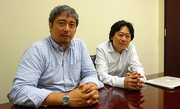 Solaceの山口氏（左）と松木氏（右）