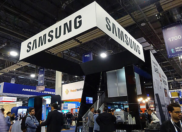 スマートフォンの雄、サムスンのブース
