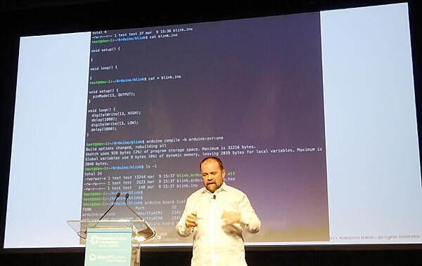 コマンドラインインターフェースを紹介するBenzi氏