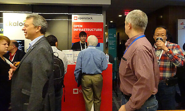 ONSにBronze Sponsorで出展したOpenStack Foundationのブース