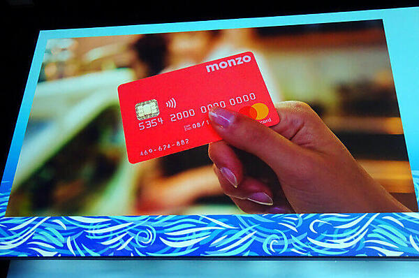 Monzo Bankのカード