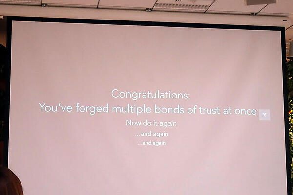 「おめでとう、これで複数の信頼の絆を作り上げた」