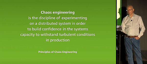 カオスエンジニアリングを紹介するAdrian Cockcroft氏