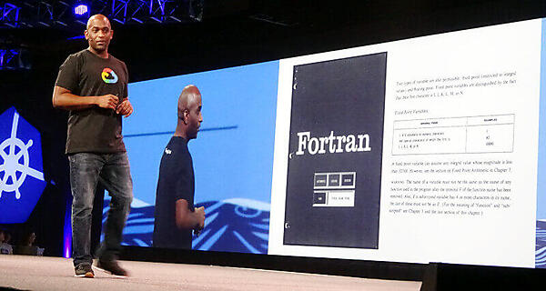 Fortranを紹介するHightower氏