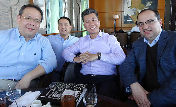 右から清水氏、西岡氏、Tung氏、Constantin氏