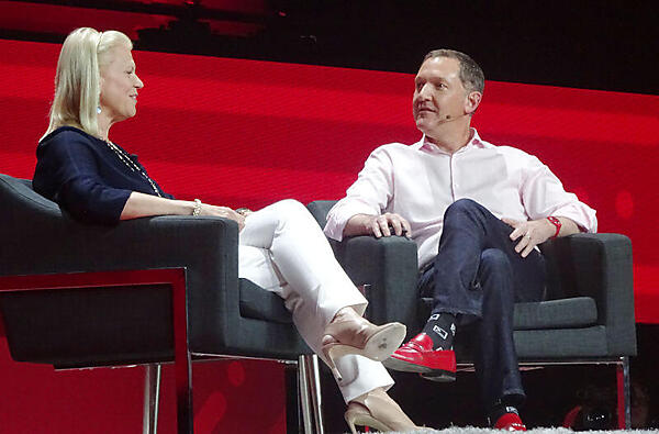 Rometty氏（左）とWhitehurst氏（右）