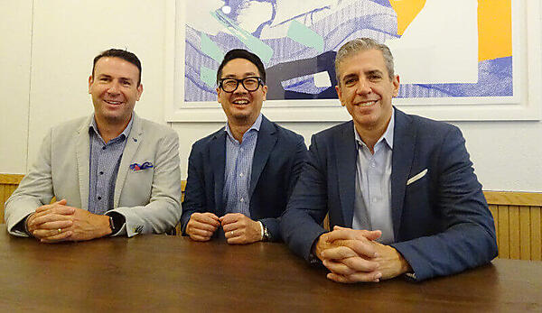 左からマー氏、藤田氏、ペース氏