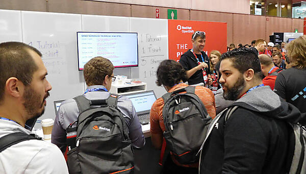 ハンズオンコーナーはいつも満席