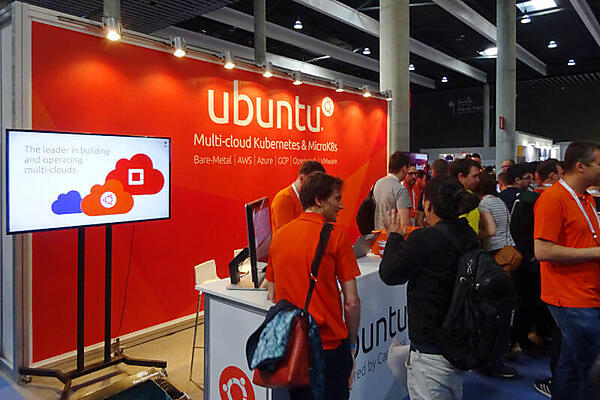 Canonicalは常にオレンジが基調