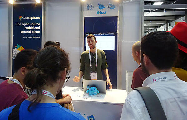 Solo.incのブース。Glooが人気