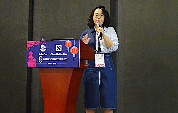 プレゼンテーションを行うQiao氏