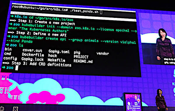 CRDの作成をデモで実行