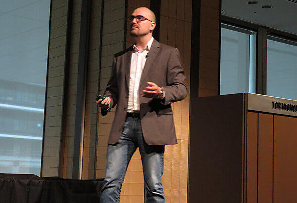 CanonicalのDirector of ProductsであるStephan Fabel氏