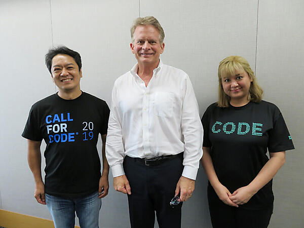 IBMの大西氏（左）、Borek氏（中央）、戸倉彩氏（右）