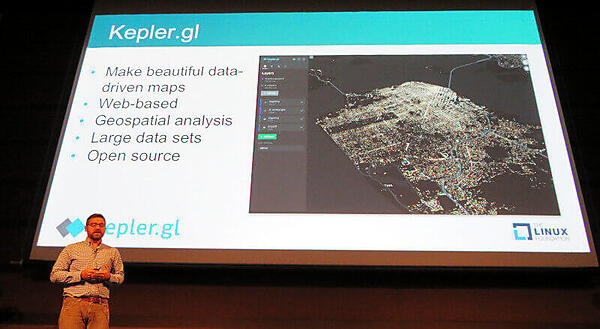 Kepler.glを紹介するGorkin氏