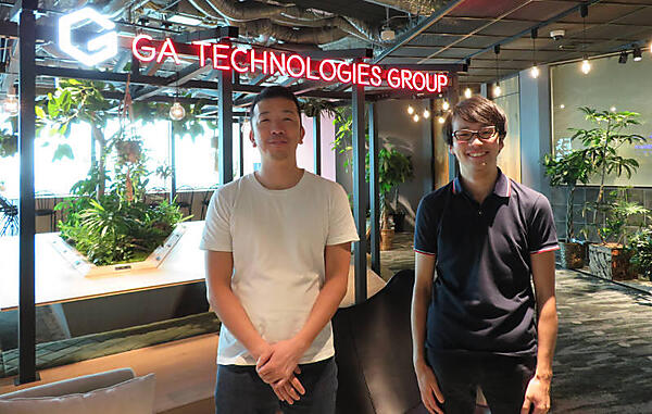 中村氏（左）と永冶氏（右）