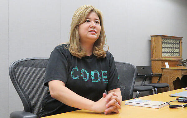 デベロッパーアドボケイトの戸倉彩氏