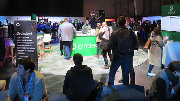 ショーケースで大きな面積を占めていたCircleCIのブース