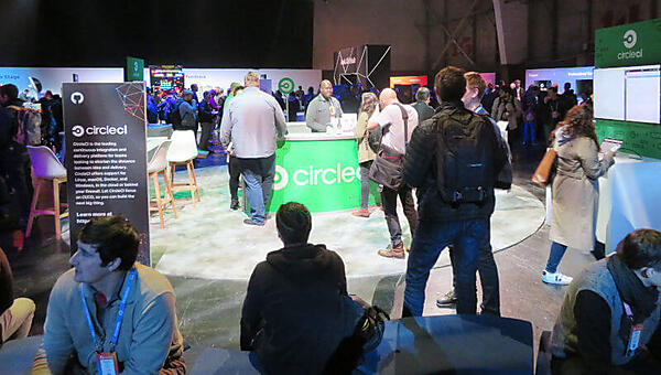 CircleCIは中央に大きめの目立つブースを用意