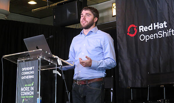 Operator Frameworkを紹介するRob Szumski氏