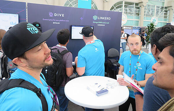 Buoyantという会社名よりも「Linkerd」「Dive」というプロジェクト名をアピール