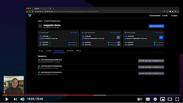 ダークモードも用意された管理用のWebインターフェース