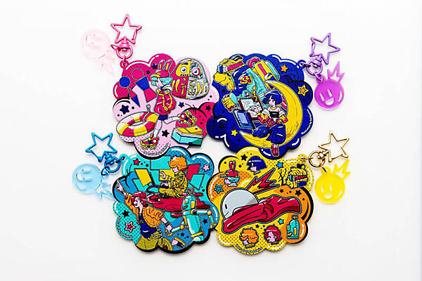 有料参加者にプレゼントされた、クリエイター祭り初のオリジナルグッズ。グッズデザイナー<a href="https://twitter.com/capsule_art/media" class="link">LEM</a>さんの監修