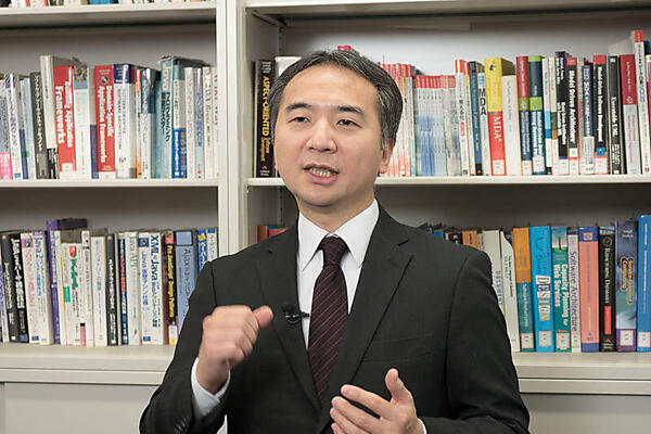 スマートエスイーへの参加を待つ鷲崎氏