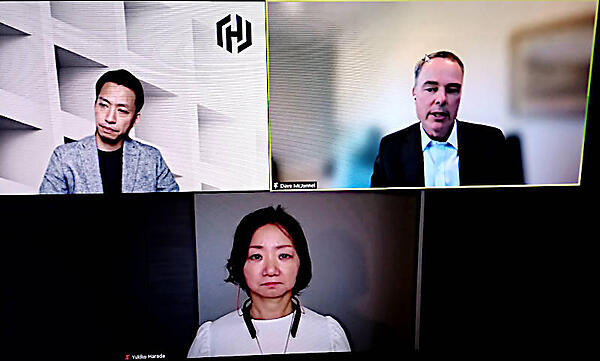 左上が日本代表の花尾氏、右上がCEOのMcJannet氏