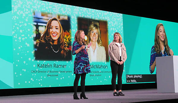 CNCFのRamer氏（左）とRISC-V FoundationのMcMahon氏（右）