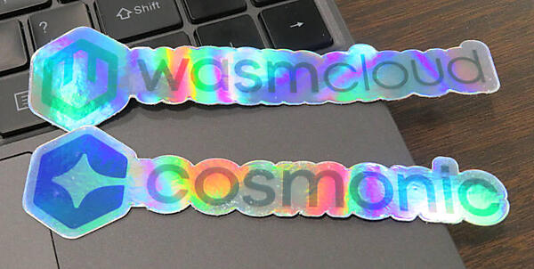 Liam Randall氏が参加者に配っていたステッカー