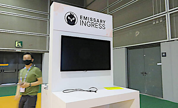 CNCFのプロジェクトスペースで展示されていたEmissary Ingressのブース