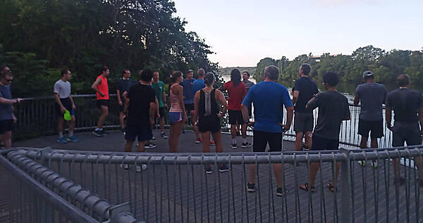 オースチンの川沿いを走る5Kmラン