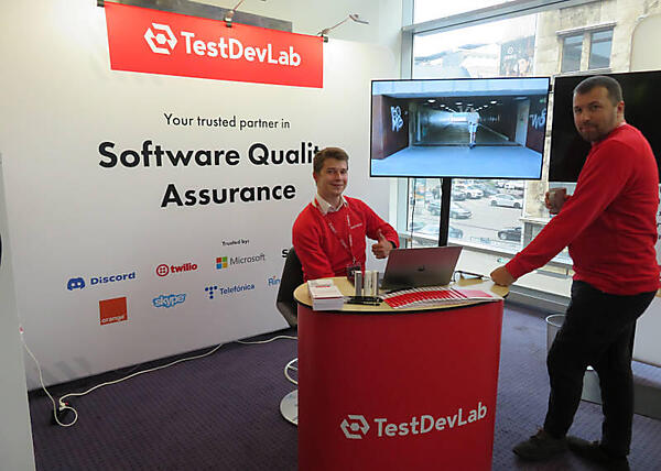 ラトビア国内のパートナー、TestDevLab社のブース