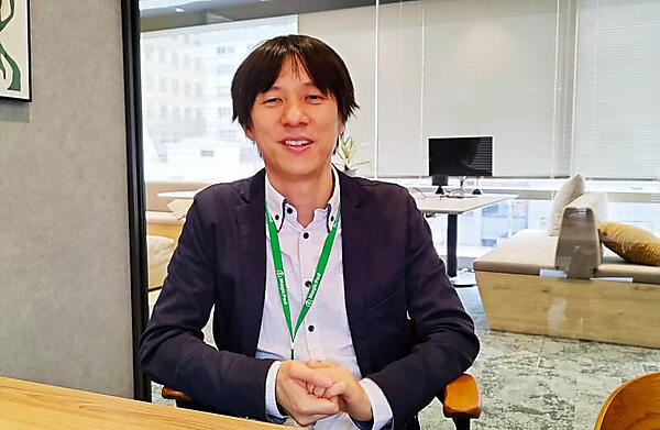 インタビューに応えるMagicPodのCEO、伊藤氏