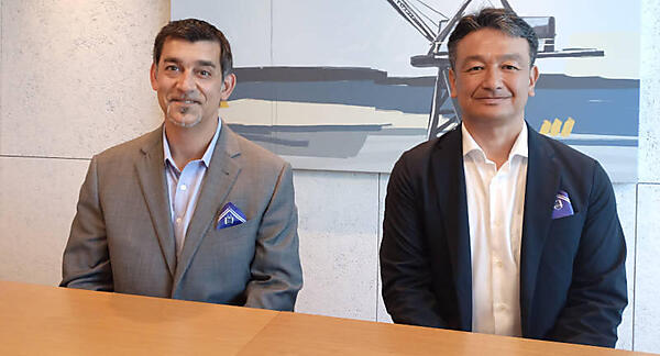 インタビューに応えたMaira氏（左）と秋山氏（右）