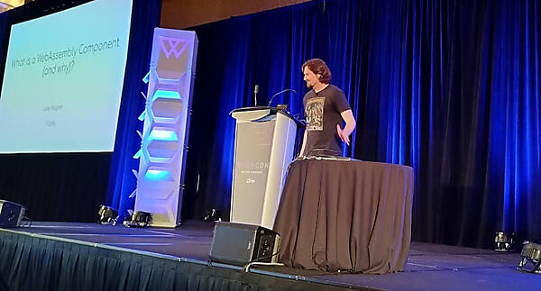 プレゼンテーションを行うWagner氏