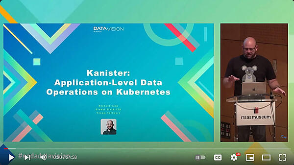 Kubernetes上のアプリケーションのデータ保護を行うKanisterを説明するCade氏