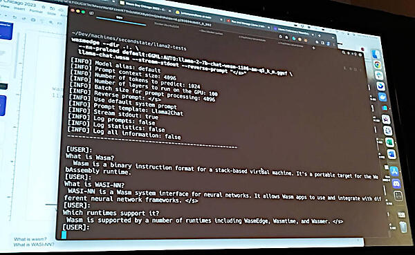What is Wasm ?やWhat is WASI-NN ?という質問に、簡潔ながら正しい回答を返している