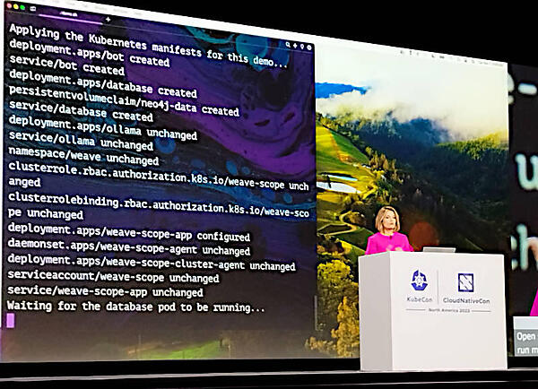 実際にターミナルを開いてKubernetesにLLMのアプリケーションを実装